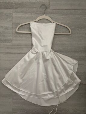 Women’s White Satin Party Dress - Elegant Layered Skirt